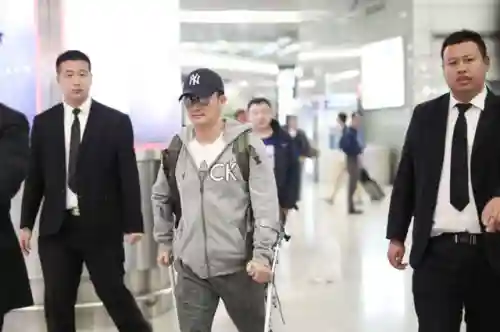 战狼3阵容扑朔迷离攻略(天国拯救扑朔迷离攻略)插图1