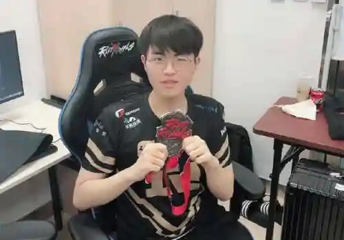 姿态snake阵容插图