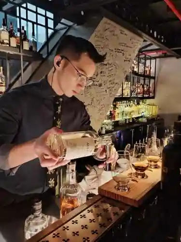 调酒师最佳阵容搭配插图